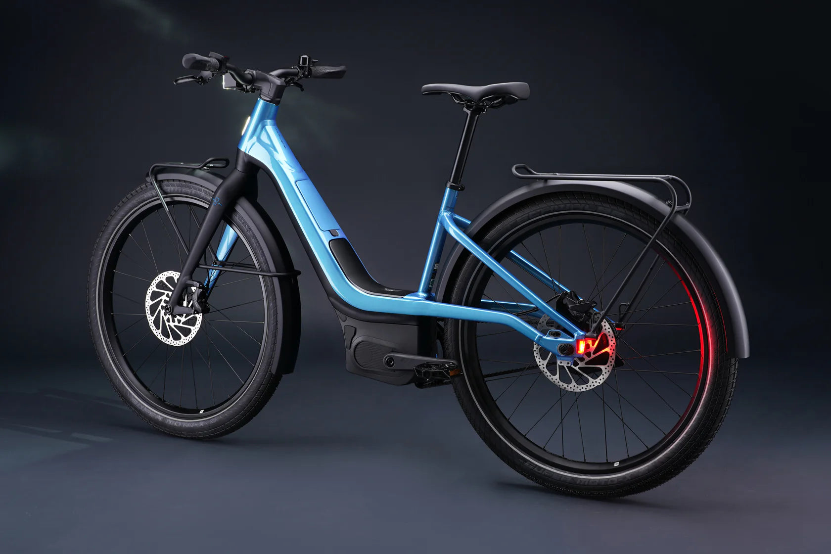 rush electric bicycle Serial 1 RUSH/CTY STEP-THRU Bike Comfort & Style 185 km and takes just 7.5 hours for a full charge Yamaha Urban Rush E Bike